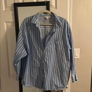 Old Navy Blue and White Striped Button Down Shirt